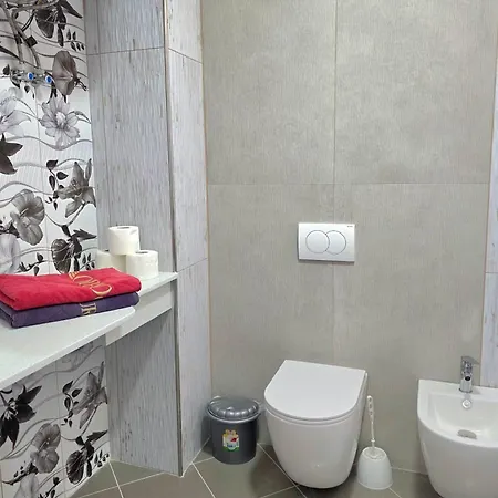 Apartment Beachfront & Sea View 101 - Happy Durres
