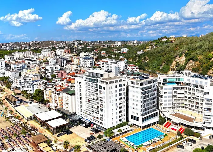 Beachfront & Sea View 101 - Happy