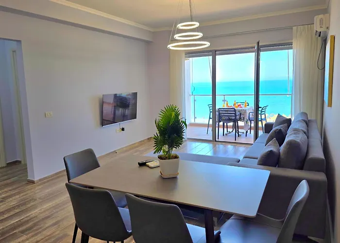 Beachfront & Sea View 101 - Happy Appartement *