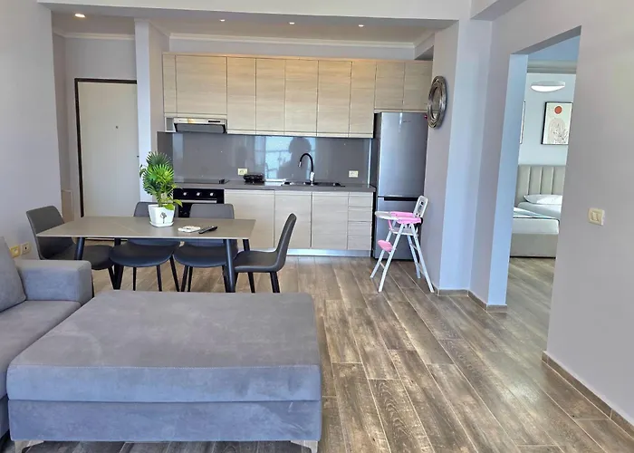 Beachfront & Sea View 101 - Happy Appartement *
